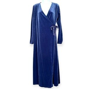 THE TERRITORY AHEAD Velvet Long Sleeve Wrap Maxi Dress Lavender Womens Size M